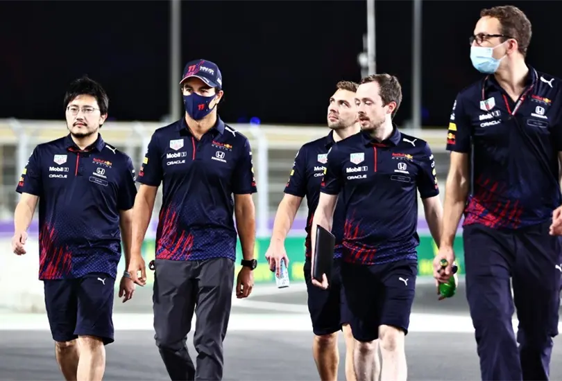&iquest;D&oacute;nde y cu&aacute;ndo ver al Checo P&eacute;rez en el Gran Premio de Arabia Saudita 2021?