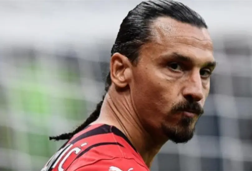He sufrido toda mi vida; al nacer, la enfermera me dej&oacute; caer, relata Ibrahimovic en su libro