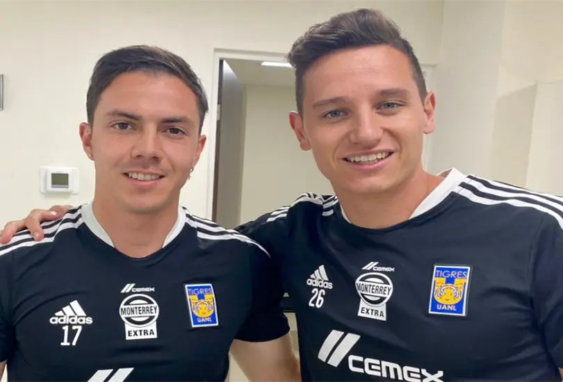 Piojo Herrera defiende a Córdova de quien lo llama pecho frío Piojo Herrera defiende a Córdova de quien lo llama pecho frío