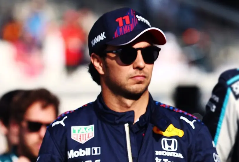 Marko rega&ntilde;a a Checo por sus actuaciones en las clasificaciones en el 2021