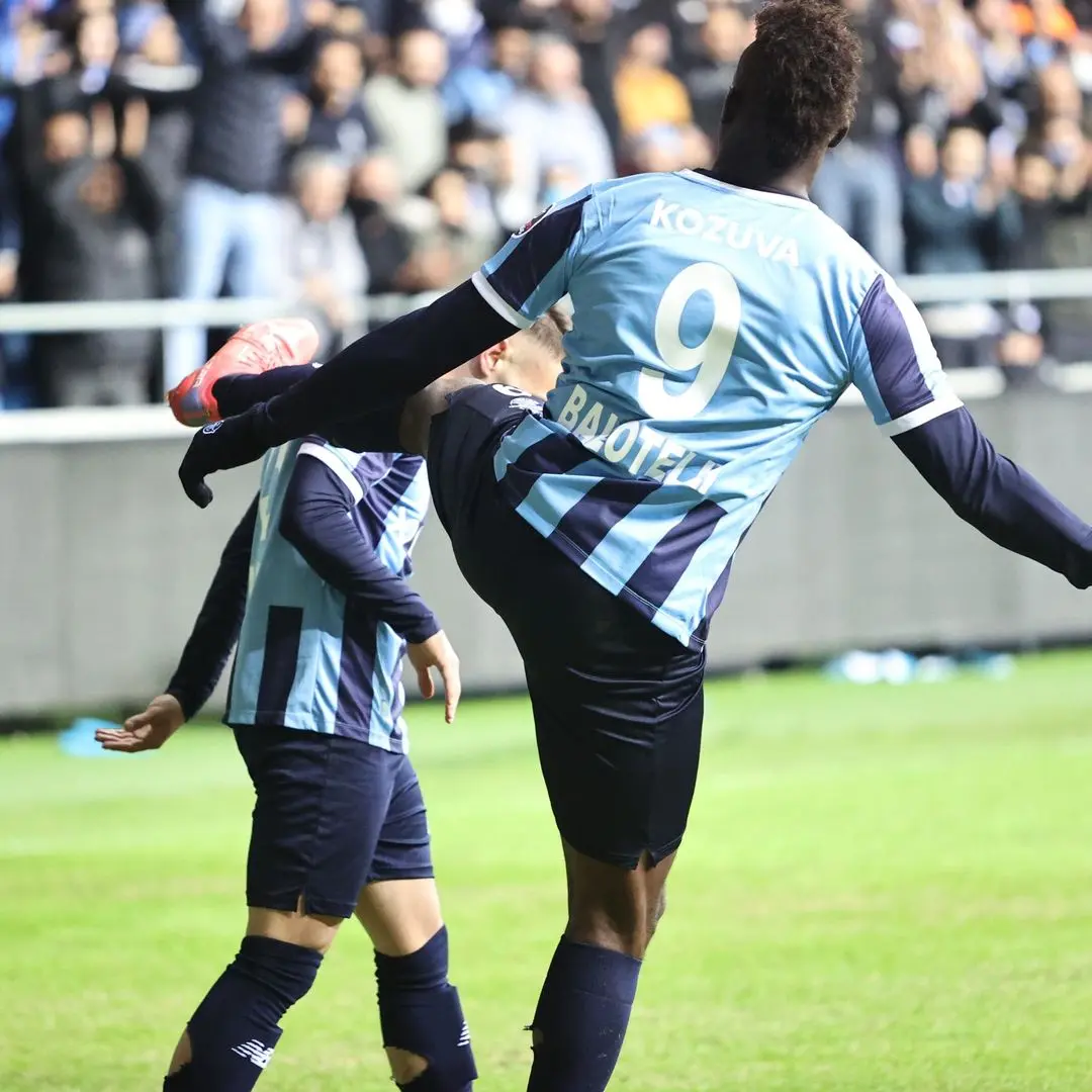 El momento fue capturado por el club - @adskulubu