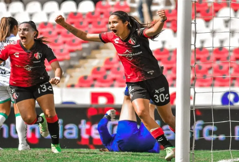 Alison González se convierte en refuerzo del América; así reaccionó la afición Alison González se convierte en refuerzo del América; así reaccionó la afición