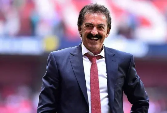 Ricardo La Volpe felicita al Atlas; así le fue en su etapa como técnico de la Academia