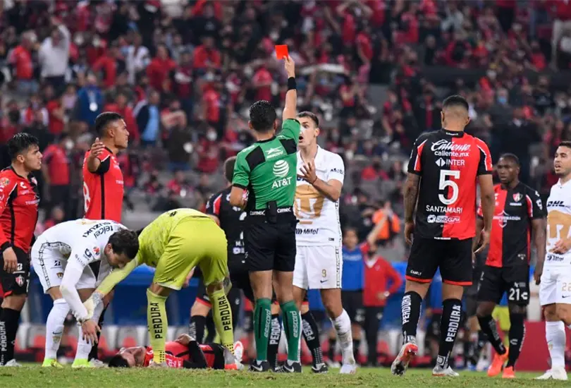 Ignacio Dinenno ironiza con la reafirmaci&oacute;n de su expulsi&oacute;n: qu&eacute; linda noticia