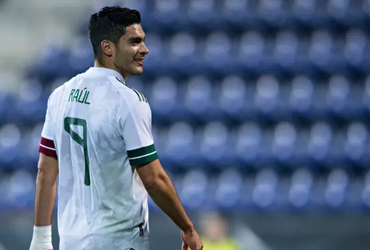 Donaciones de aficionados por Raúl Jiménez irán a programa benéfico en Campeche Donaciones de aficionados por Raúl Jiménez irán a programa benéfico en Campeche