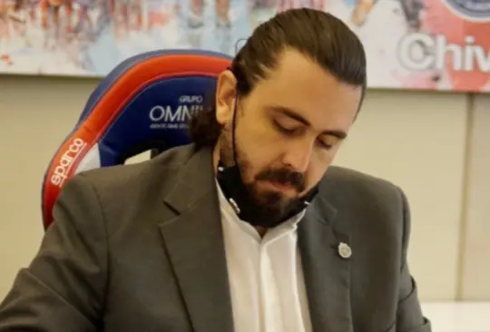Ahorita no puedo regalar playeras, mejor compren, pide Amaury Vergara Ahorita no puedo regalar playeras, mejor compren, pide Amaury Vergara