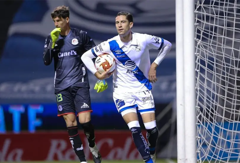 Orme&ntilde;o se luce con hat-trick en la goleada de Puebla sobre Ju&aacute;rez
