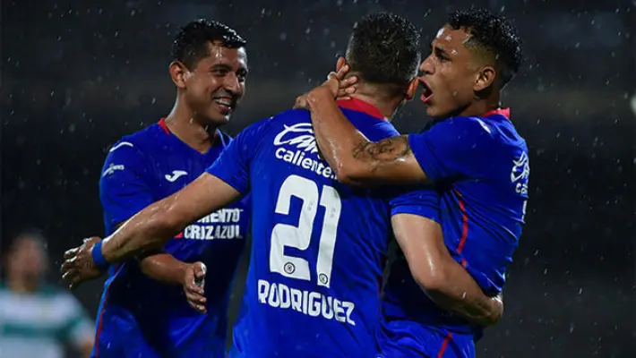 Cruz Azul blindará a cuatro de sus figuras; uno terminaba contrato Cruz Azul blindará a cuatro de sus figuras; uno terminaba contrato