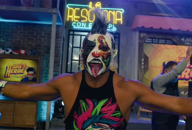 Psycho Clown alterna los rings y se ofrece como ¡¿payaso para fiestas?! Psycho Clown alterna los rings y se ofrece como ¡¿payaso para fiestas?!