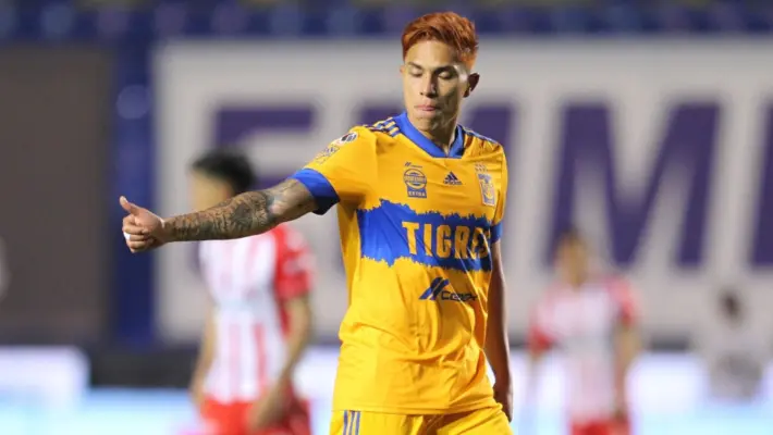 Carlos Salcedo ya tendría un acuerdo para regresar a Europa Carlos Salcedo ya tendría un acuerdo para regresar a Europa