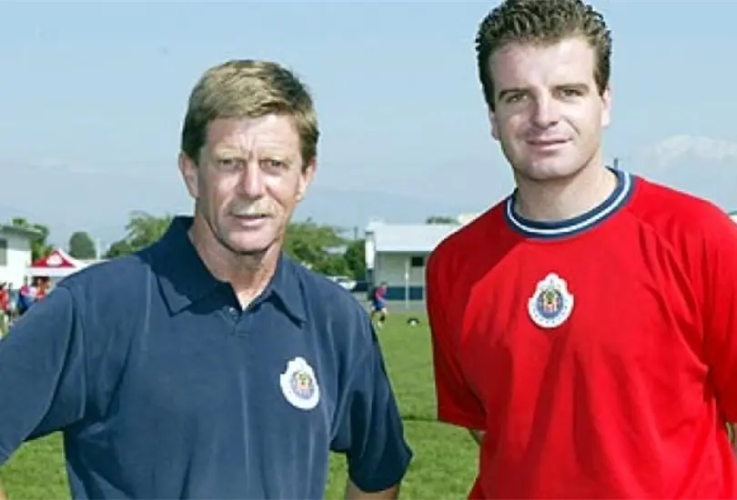 Al futbolista mexicano no le gusta trabajar: Hans Westerhof, exDT de Chivas Al futbolista mexicano no le gusta trabajar: Hans Westerhof, exDT de Chivas
