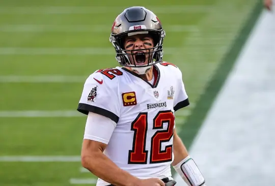 Brady, Favre y otros QBs que jugaron en la NFL con 40 años o más Brady, Favre y otros QBs que jugaron en la NFL con 40 años o más