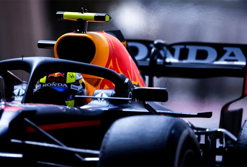 Checo P&eacute;rez hace una de las mejores vueltas en la pretemporada de F1  