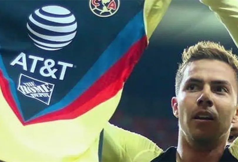 Festejo de Córdova ante Chivas fue para ver quién manda Festejo de Córdova ante Chivas fue para ver quién manda