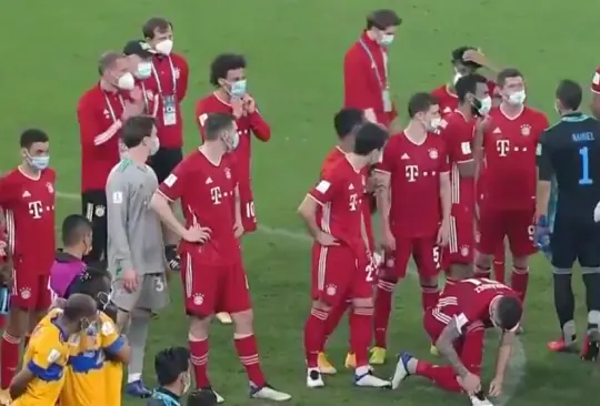 Nahuel cuenta lo que le dijo a Lewandowski tras la mano en el Mundial de Clubes Nahuel cuenta lo que le dijo a Lewandowski tras la mano en el Mundial de Clubes