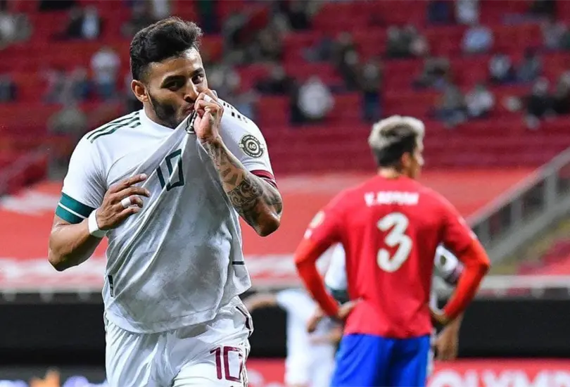 &iexcl;Identidad Chiva! Alexis Vega aumenta la ventaja con golazo ante Costa Rica