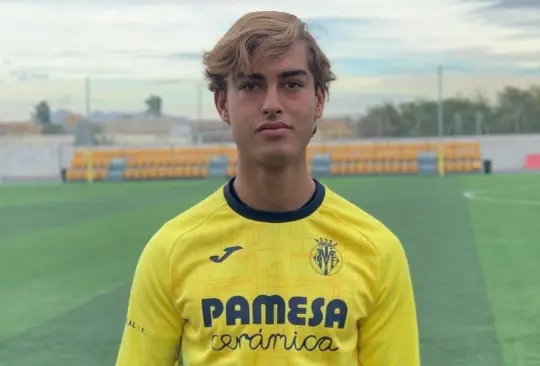 Emiliano Escudero, canterano de Puebla, hace primer gol con el Villarreal Emiliano Escudero, canterano de Puebla, hace primer gol con el Villarreal