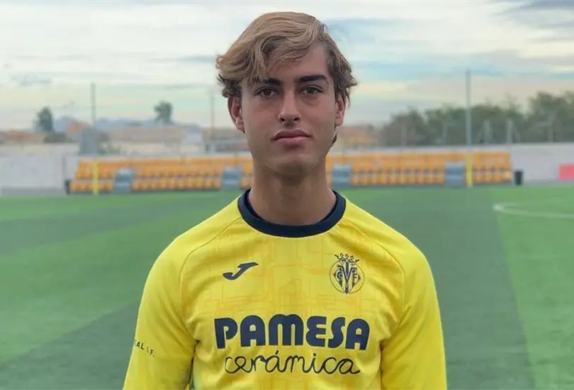 Emiliano Escudero, canterano de Puebla, hace primer gol con el Villarreal Emiliano Escudero, canterano de Puebla, hace primer gol con el Villarreal