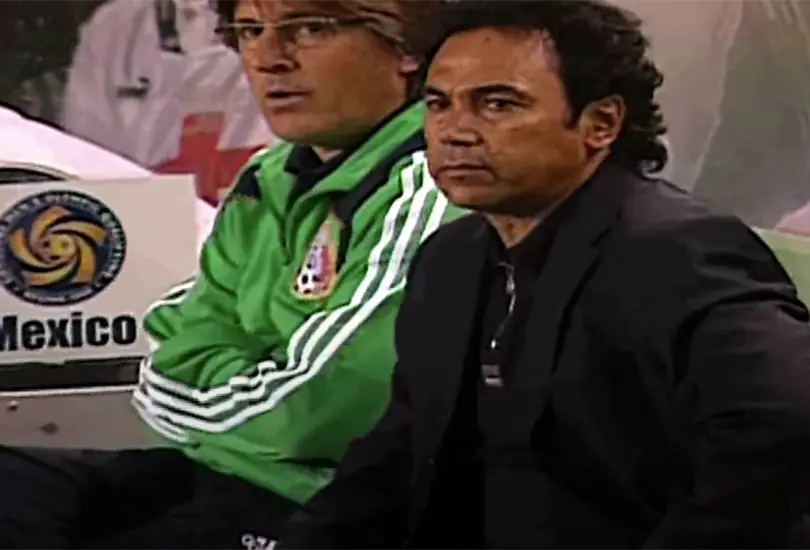 Hugo Sánchez arremete contra Compeán y Decio por fracaso del Preolímpico 2008 Hugo Sánchez arremete contra Compeán y Decio por fracaso del Preolímpico 2008