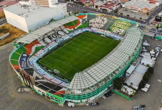 Gobernador de Guanajuato apoya la compra del Estadio León Gobernador de Guanajuato apoya la compra del Estadio León