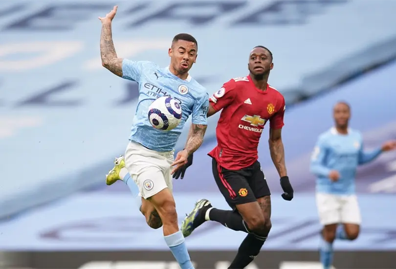Manchester United termina con la racha invicta de Guardiola y el City