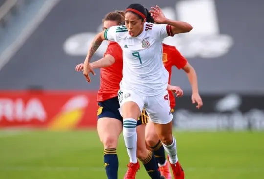España gana por errores defensivos de la Selección Mexicana Femenil España gana por errores defensivos de la Selección Mexicana Femenil