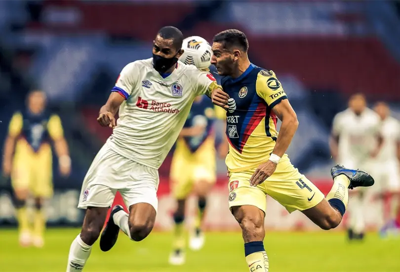 Baños advierte que sacaría al América de la Concachampions por mal arbitraje Baños advierte que sacaría al América de la Concachampions por mal arbitraje