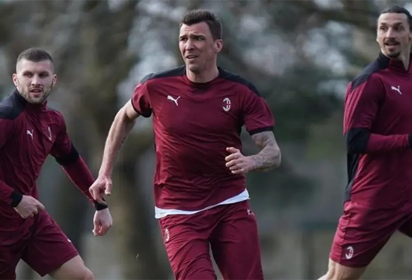 Mandzukic renuncia a su salario de marzo para donarlo a ni&ntilde;os desfavorecidos