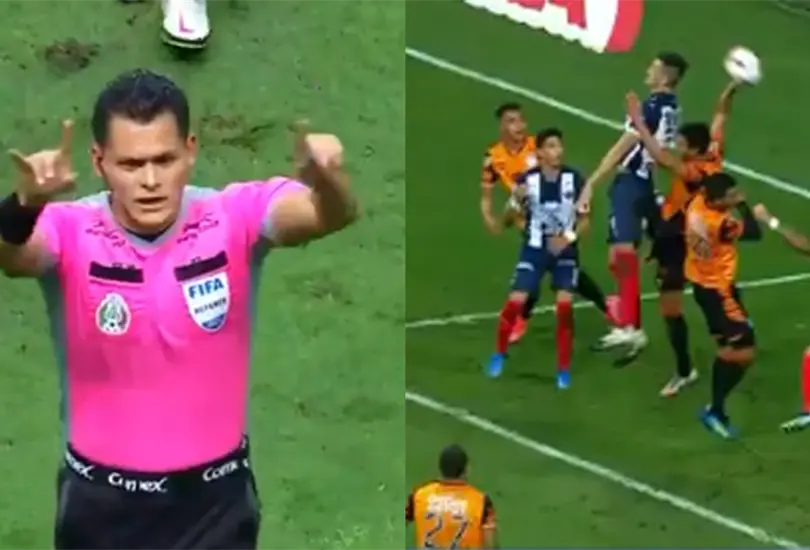 &iexcl;Mano, medio tiempo y luego penal! Pol&eacute;mica del VAR en el Rayados vs Pachuca