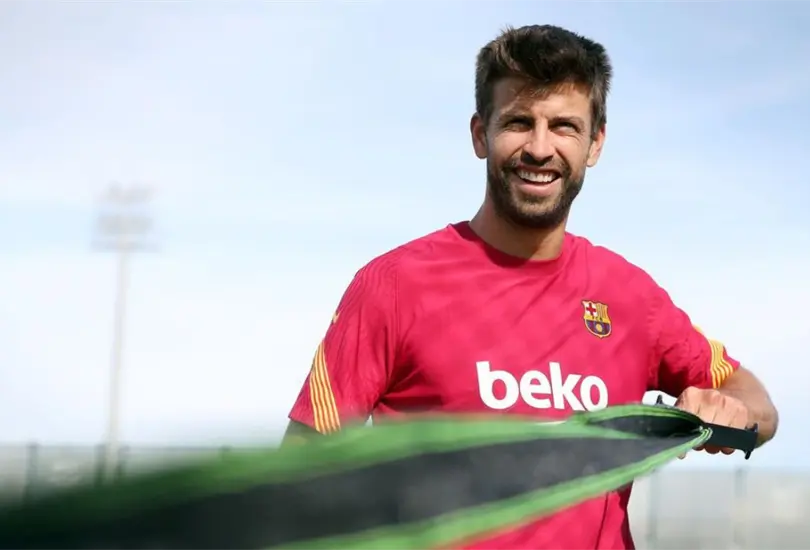La burla de Piqu&eacute; a Florentino P&eacute;rez en El Chiringuito