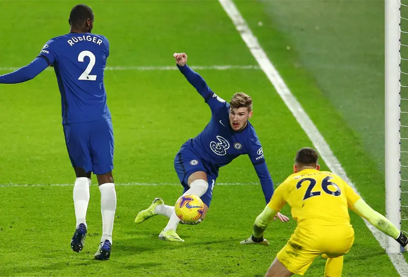 Timo Werner y su lista de fallas frente a la porter&iacute;a