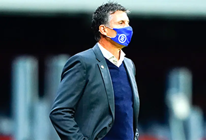 Siboldi reconoce su culpa en la eliminación de Cruz Azul ante Pumas Siboldi reconoce su culpa en la eliminación de Cruz Azul ante Pumas