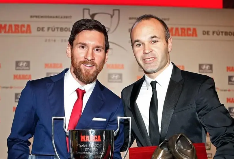 Iniesta lanza mensaje sobre renovación de Messi: El Barça sin Leo es menos Barça Iniesta lanza mensaje sobre renovación de Messi: El Barça sin Leo es menos Barça