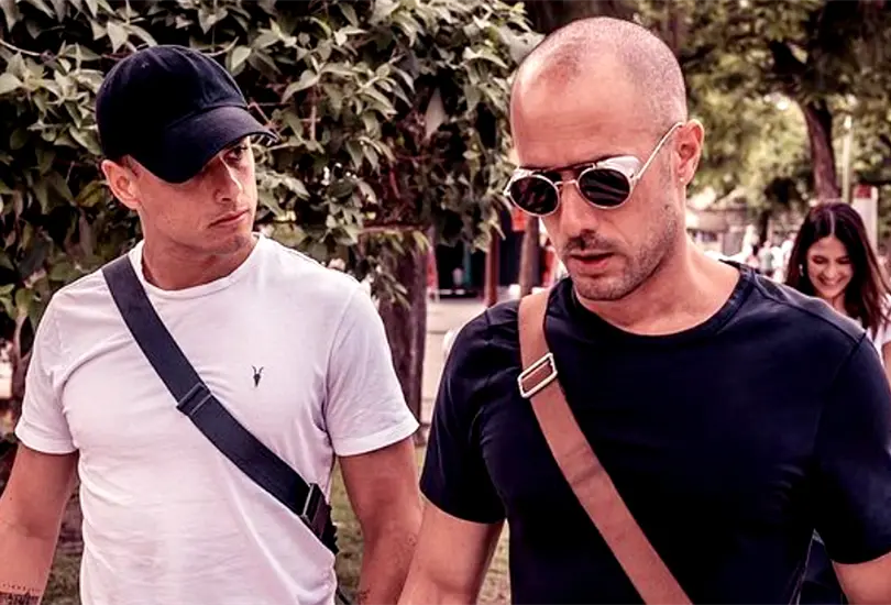 Chicharito defiende amistad con Dreyfus y también habla de su paternidad Chicharito defiende amistad con Dreyfus y también habla de su paternidad