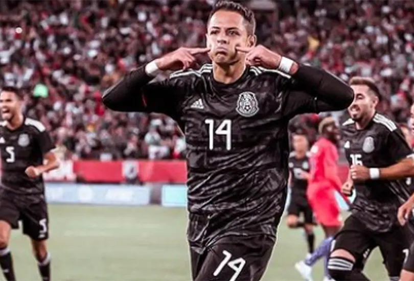Chicharito piensa que no lo han llamado al Tri porque no le tuvieron paciencia 
