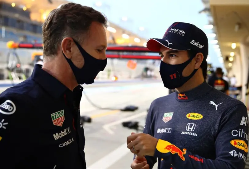 Checo Pérez está en Red Bull para competir con Mercedes, dice Webber Checo Pérez está en Red Bull para competir con Mercedes, dice Webber