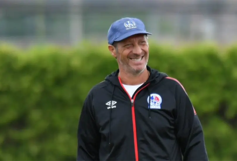 Me causa placer enfrentar al Am&eacute;rica: Pedro Troglio, t&eacute;cnico de Olimpia