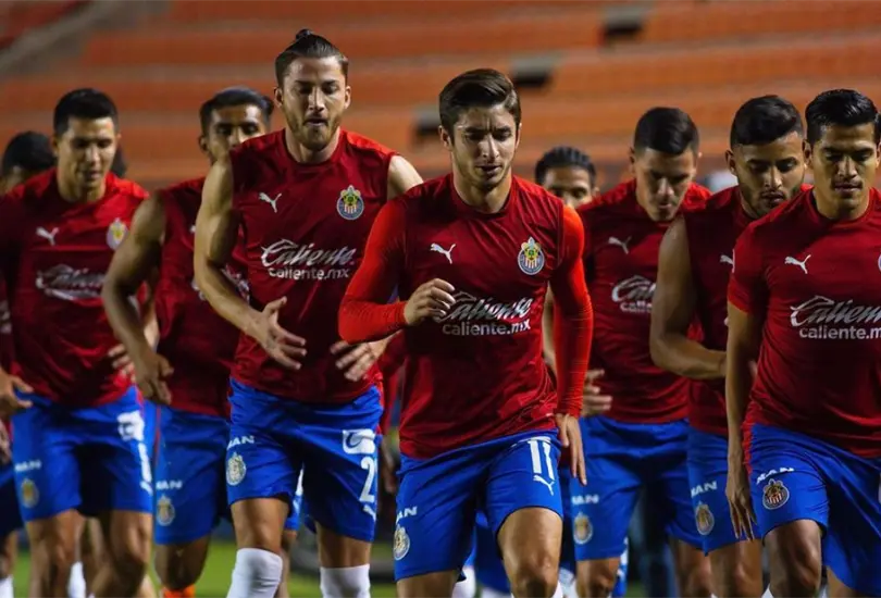 Brizuela culpa al plantel de Chivas de dejar sin trabajo a sus t&eacute;cnicos