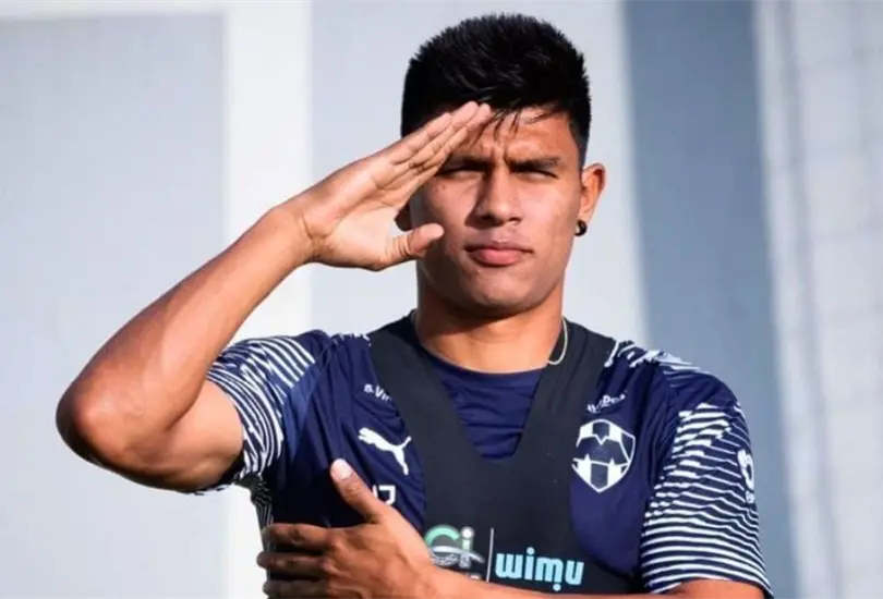 Los Rayados defendieron a Jes&uacute;s Gallardo tras ser acusado de lesionar deliberadamente a Brian Rodr&iacute;guez y lo ponen como la v&iacute;ctima.