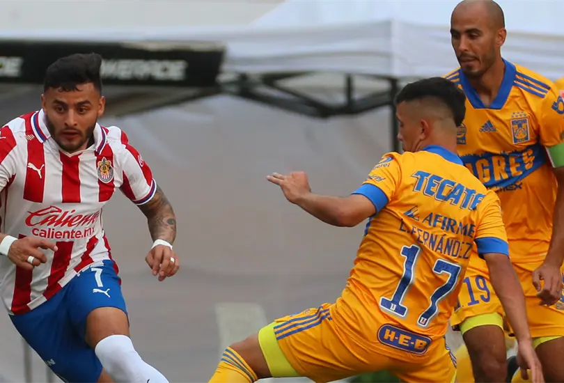 Chivas y Tigres se ponen de acuerdo y firman empate que los mete a repechaje Chivas y Tigres se ponen de acuerdo y firman empate que los mete a repechaje