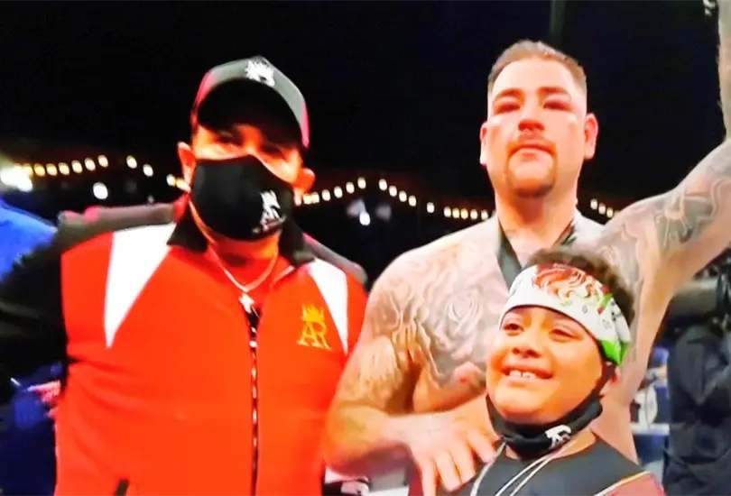 Andy Ruiz se lleva la victoria ante Arreola por decisi&oacute;n un&aacute;nime