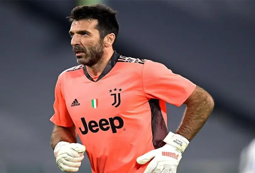 Buffon no seguirá en la Juventus, pero ya tendría algunos pretendientes Buffon no seguirá en la Juventus, pero ya tendría algunos pretendientes