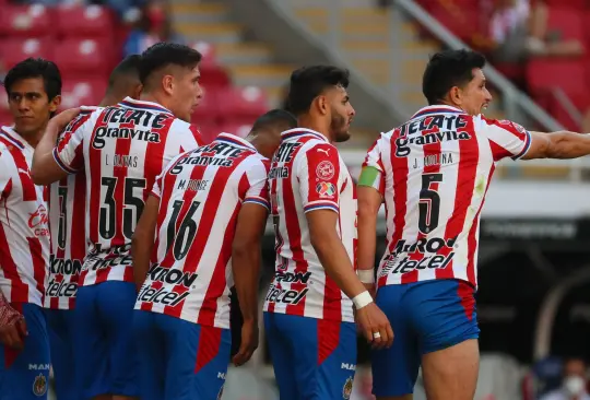 Los jugadores que Chivas pondrá transferibles& y los que pretende