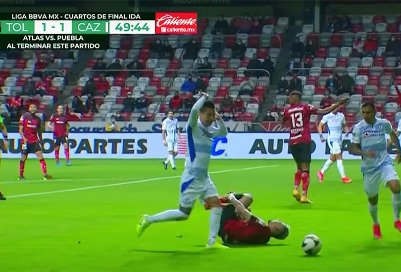 Toluca toma ventaja con pol&eacute;mico penal; &iquest;qu&eacute; necesita Cruz Azul en la vuelta?