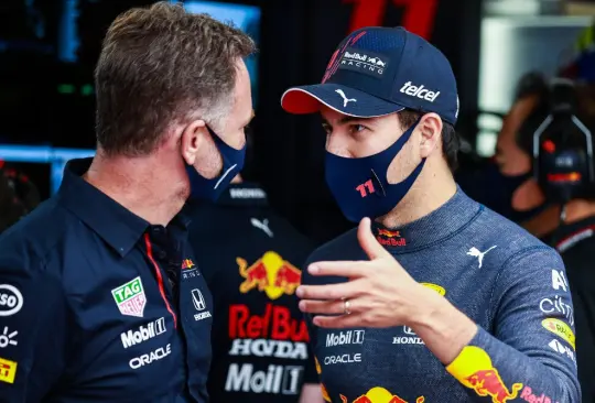 Director de Red Bull aplaude el esfuerzo de Checo: Tu momento llegará