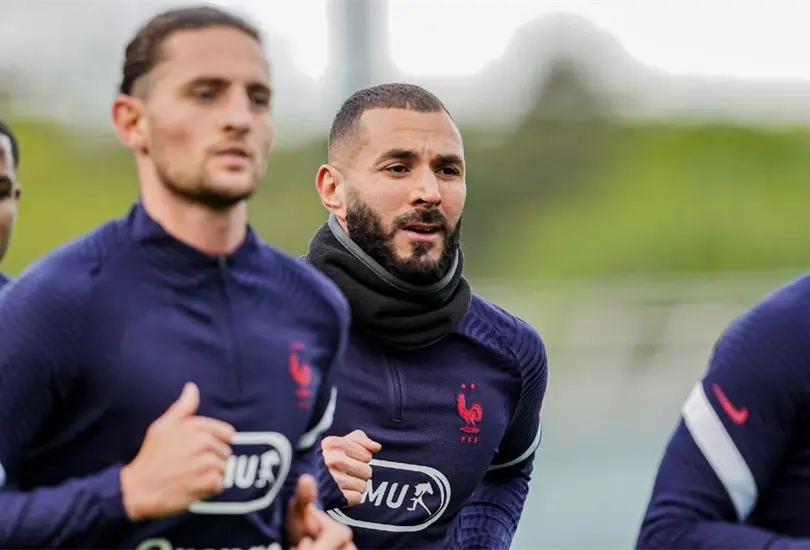 Mis actuaciones hablaron por m&iacute;, dice Benzema sobre su regreso a Francia