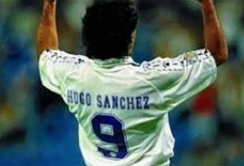 Barcelona le ofreció un cheque en blanco a Hugo Sánchez, pero prefirió al Real Madrid Barcelona le ofreció un cheque en blanco a Hugo Sánchez, pero prefirió al Real Madrid