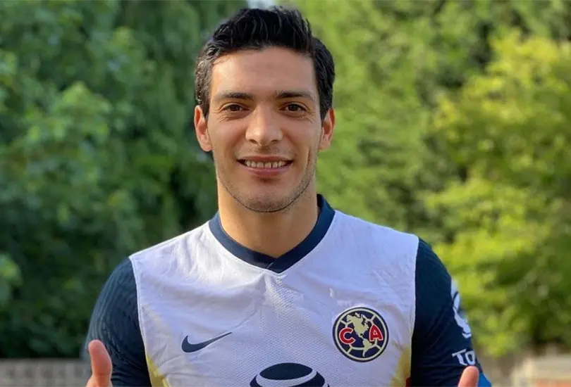Ra&uacute;l Jim&eacute;nez podr&iacute;a dejar el Wolverhapton y las posibilidades de un regreso al Am&eacute;rica crecen debido a la falta de minutos.