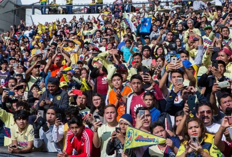 Cruz Azul y Am&eacute;rica jugar&iacute;an liguilla con afici&oacute;n en el Estadio Azteca
