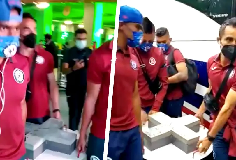 La historia de la pesada cruz que cargaron los jugadores de Cruz Azul hasta ser campeones La historia de la pesada cruz que cargaron los jugadores de Cruz Azul hasta ser campeones